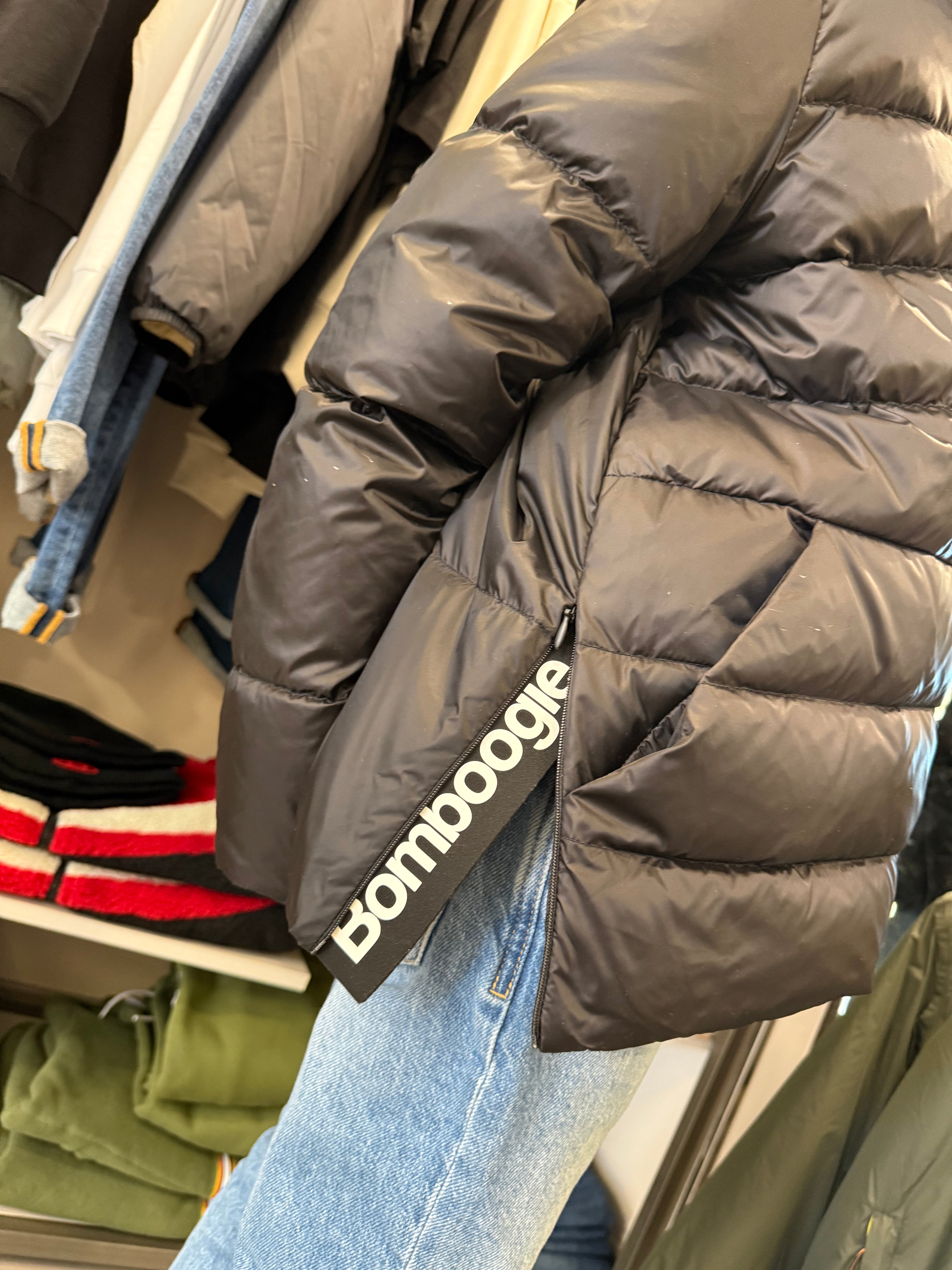 Piumino nero Bomboogie bomboogie l'aquilonePiumino nero Bomboogieabbigliamento bambino