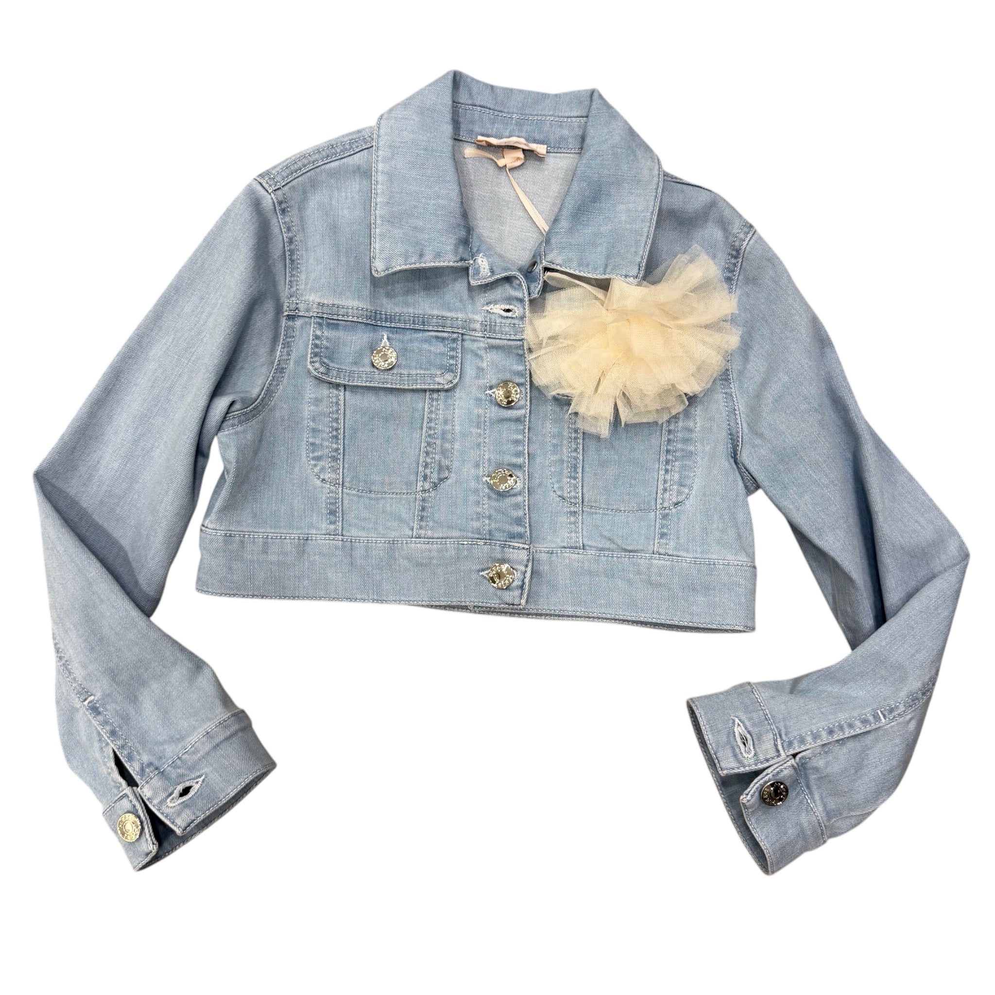 Giubbino Jeans Azzurro Please | Cropped con Spilla Fiore PLEASE l'aquiloneGiubbino Jeans Azzurro | Cropped con Spilla Fioreabbigliamento bambina